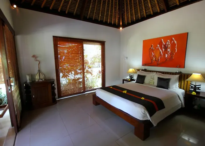 Siddhartha Oceanfront & Bali 4*