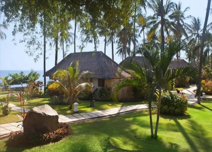 Siddhartha Oceanfront & Bali منتجع 4*