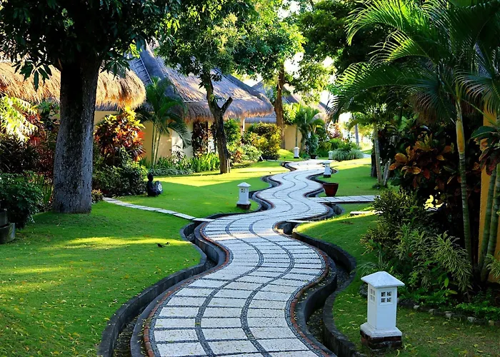 Siddhartha Oceanfront & Bali كوبو